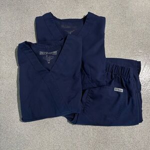 Grey's Anatomy Scrub Set in Navy - 2 Tops XS and 1 Pair Pants XSP
